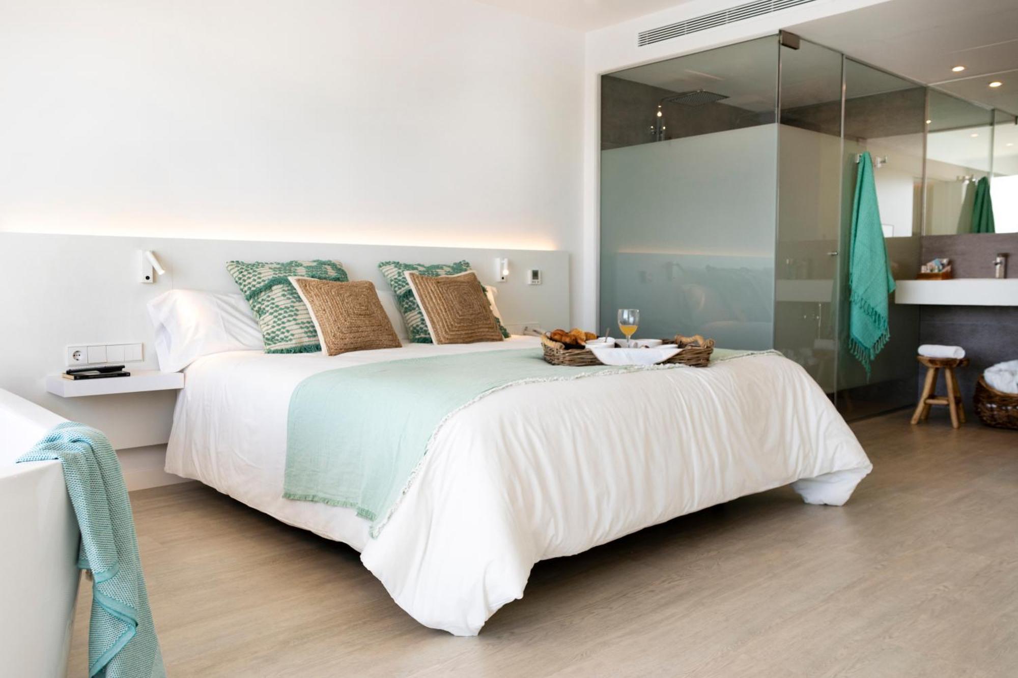 Els Pins Resort & Spa - Emar Hotels Сан-Антонио-Абад Экстерьер фото